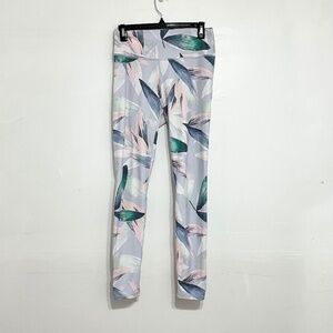 FABLETICS Women Active Leggings Core Performance High Waist Floral Size Medium